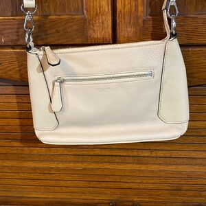 PELRINA New York cream leather crossbody purse